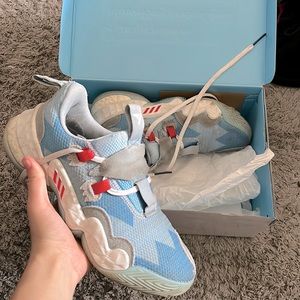 Basketball trae young shoes